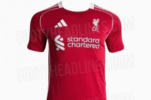 电子PG官网-利物浦新赛季主场球衣谍照：草莓红+白色，与06-07赛季球衣相似