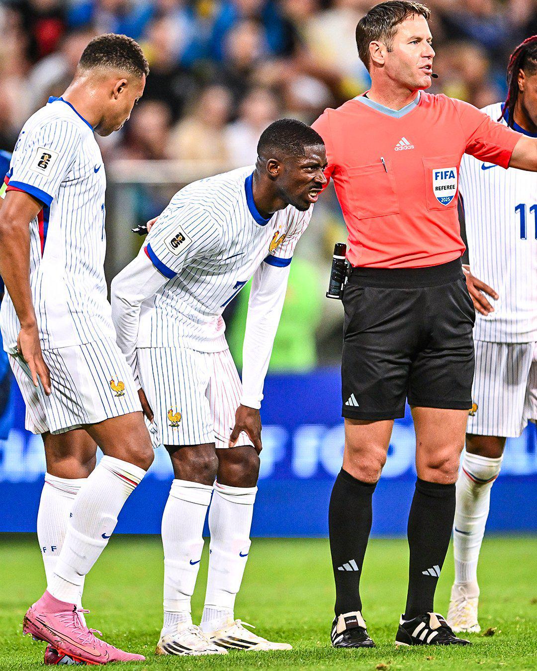 电子PG官网-法媒：登贝莱有伤在身德尚仍将其派上场，大巴黎愤怒